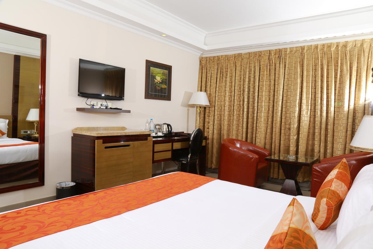 Alappuzha Hotel Bonanza מראה חיצוני תמונה